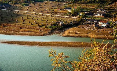石首天气，江畔小城的四季呼吸